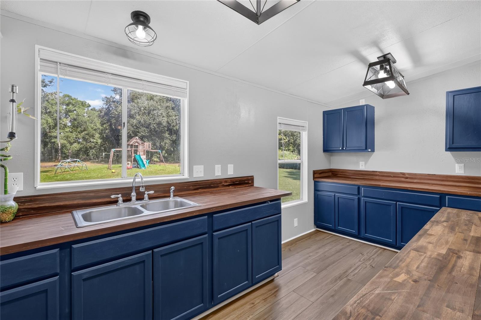 KOSSUTHVILLE - Residential