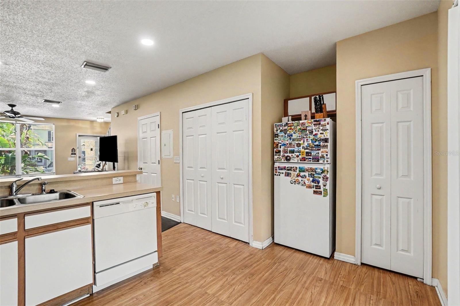 OSPREY RUN TWNHMS PH 2 - Residential