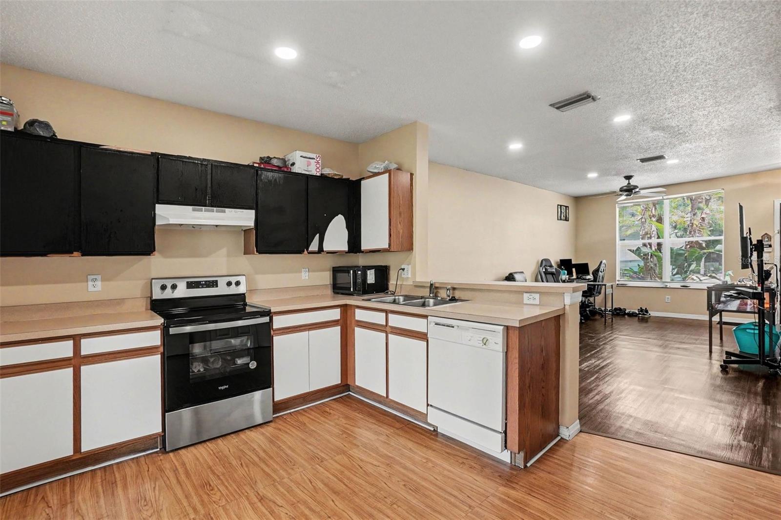 OSPREY RUN TWNHMS PH 2 - Residential