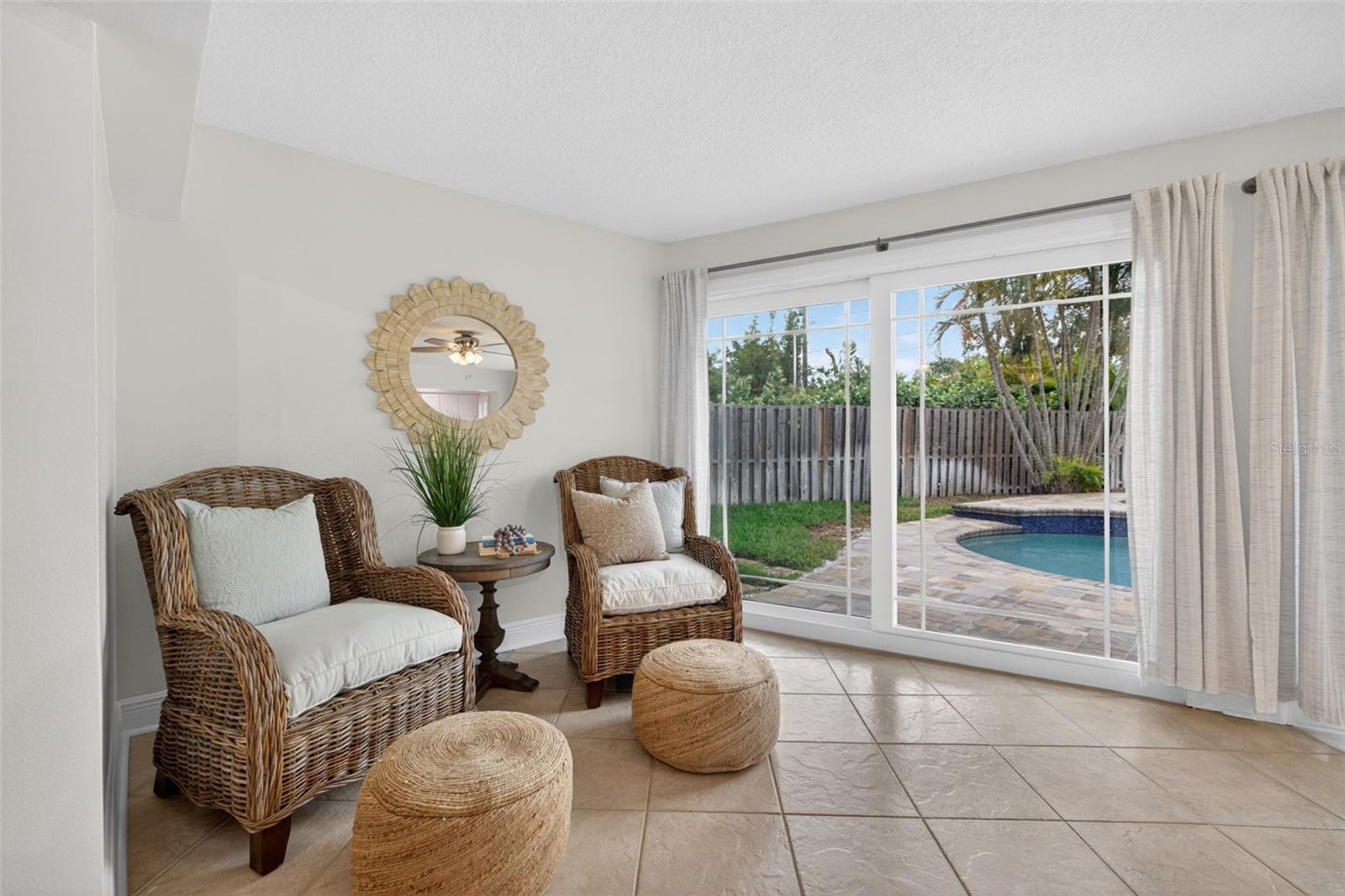 EDEN ISLE 1ST ADD - Residential