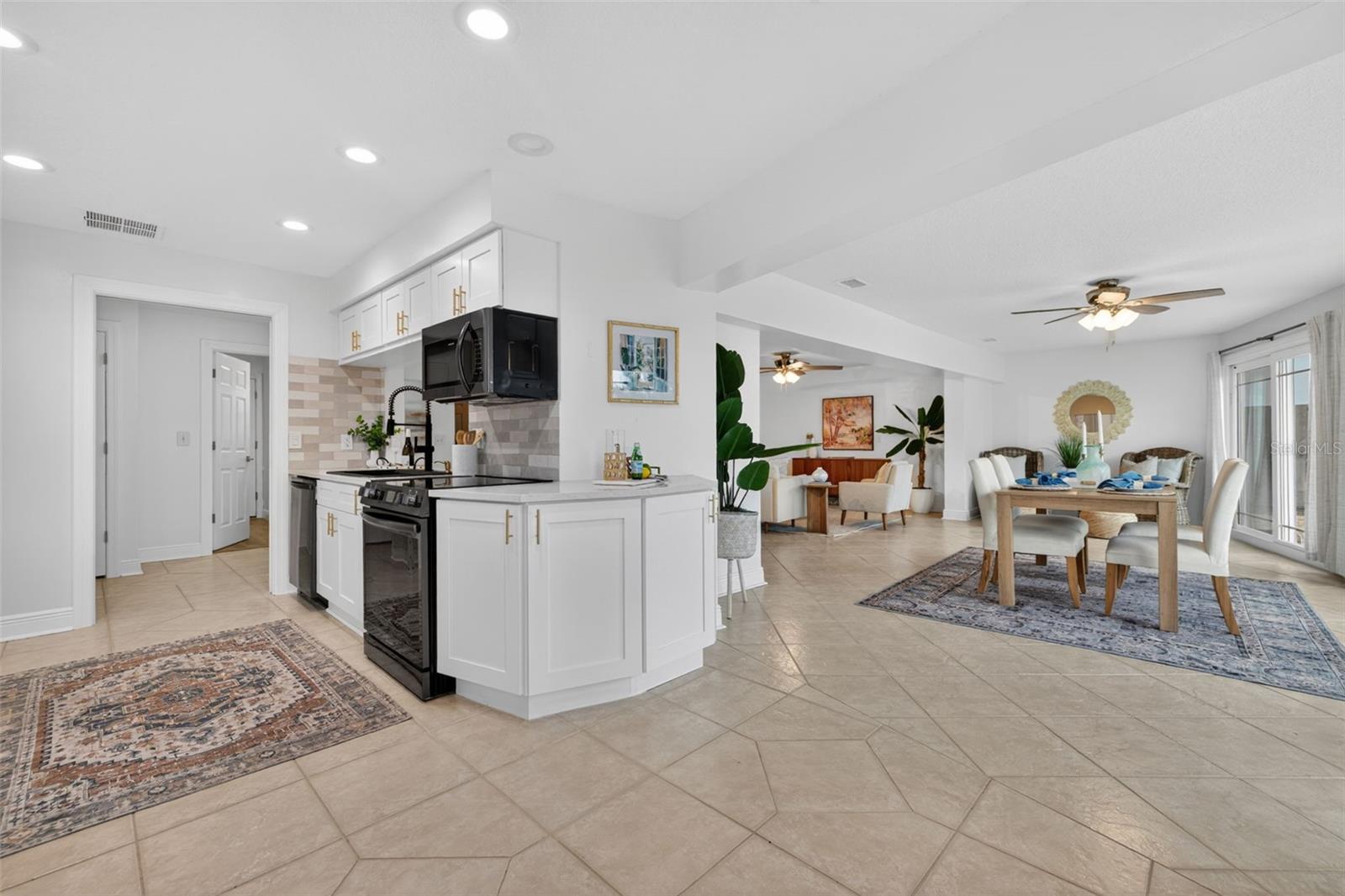 EDEN ISLE 1ST ADD - Residential