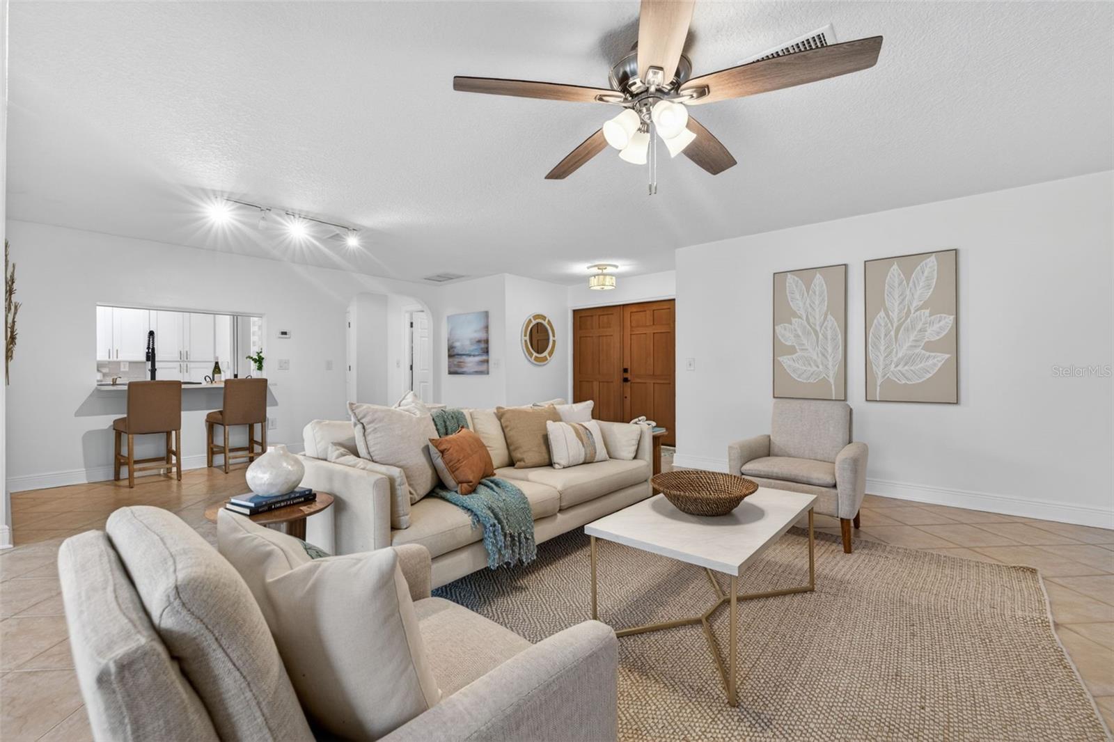 EDEN ISLE 1ST ADD - Residential