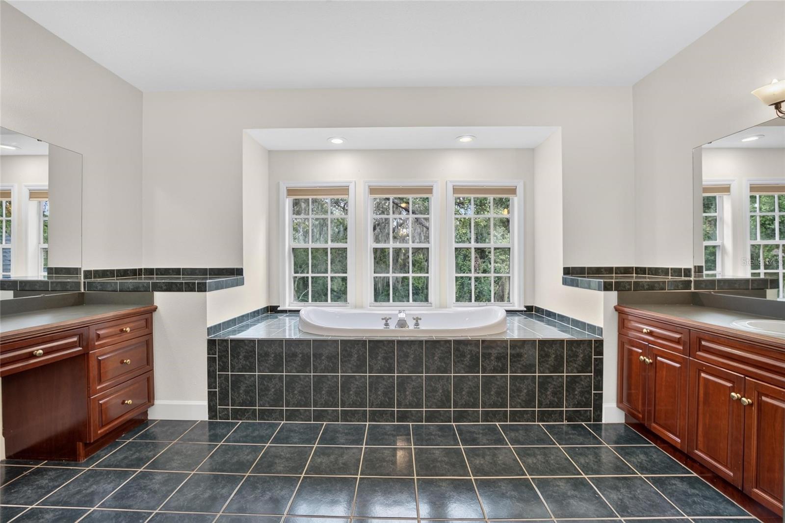 COTTAGEWOOD OAKS PH II - Residential