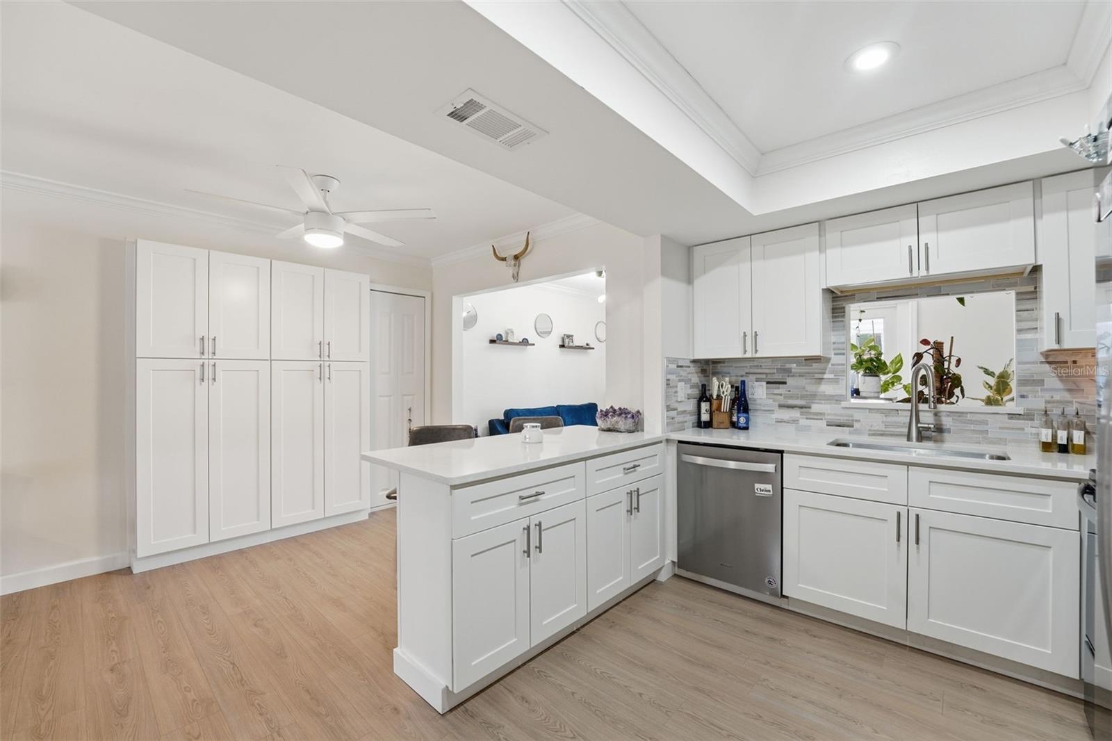 SARASOTA SPGS - Residential