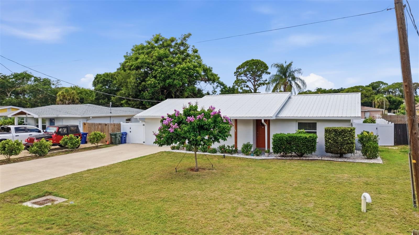 SARASOTA SPGS - Residential
