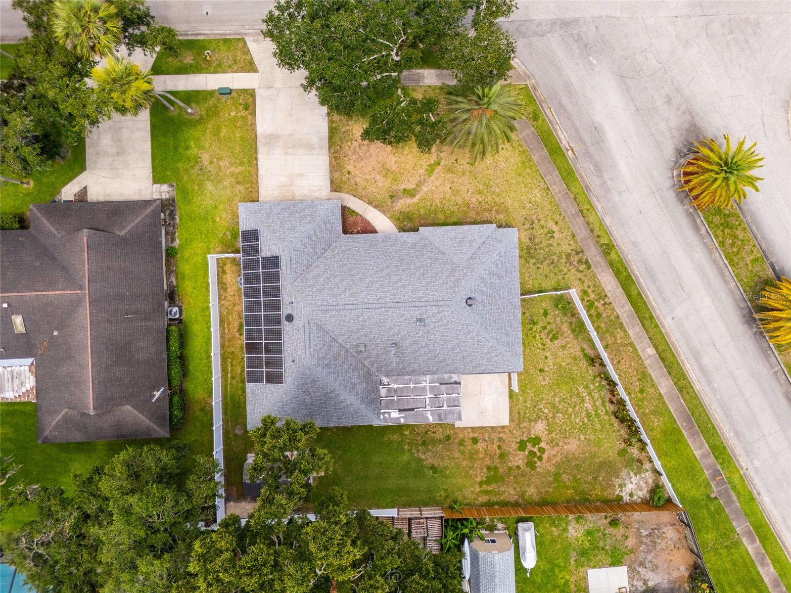 DEEP FOREST - Residential Lease