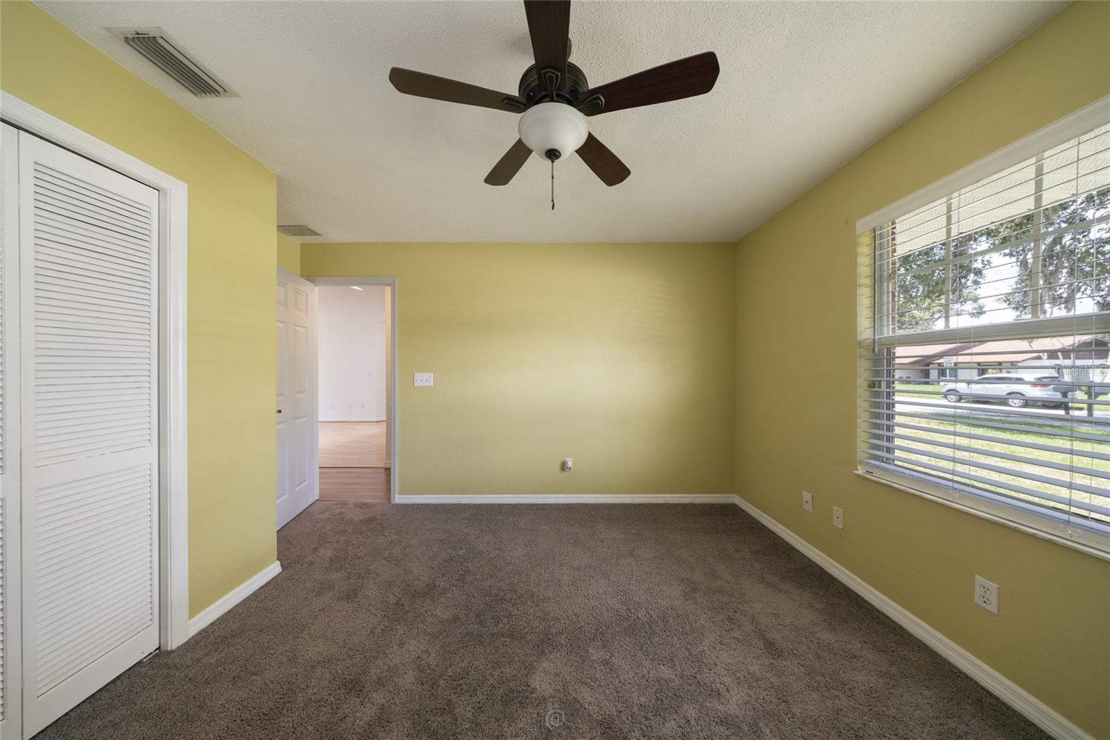DEEP FOREST - Residential Lease
