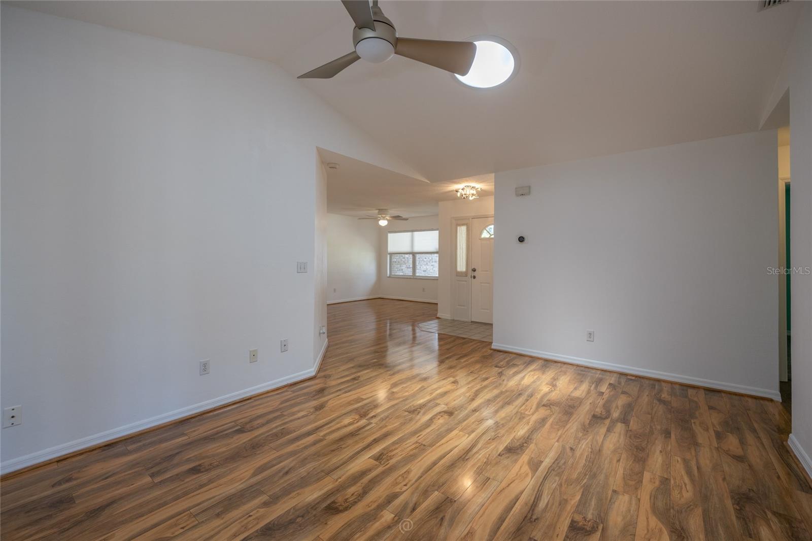 DEEP FOREST - Residential Lease