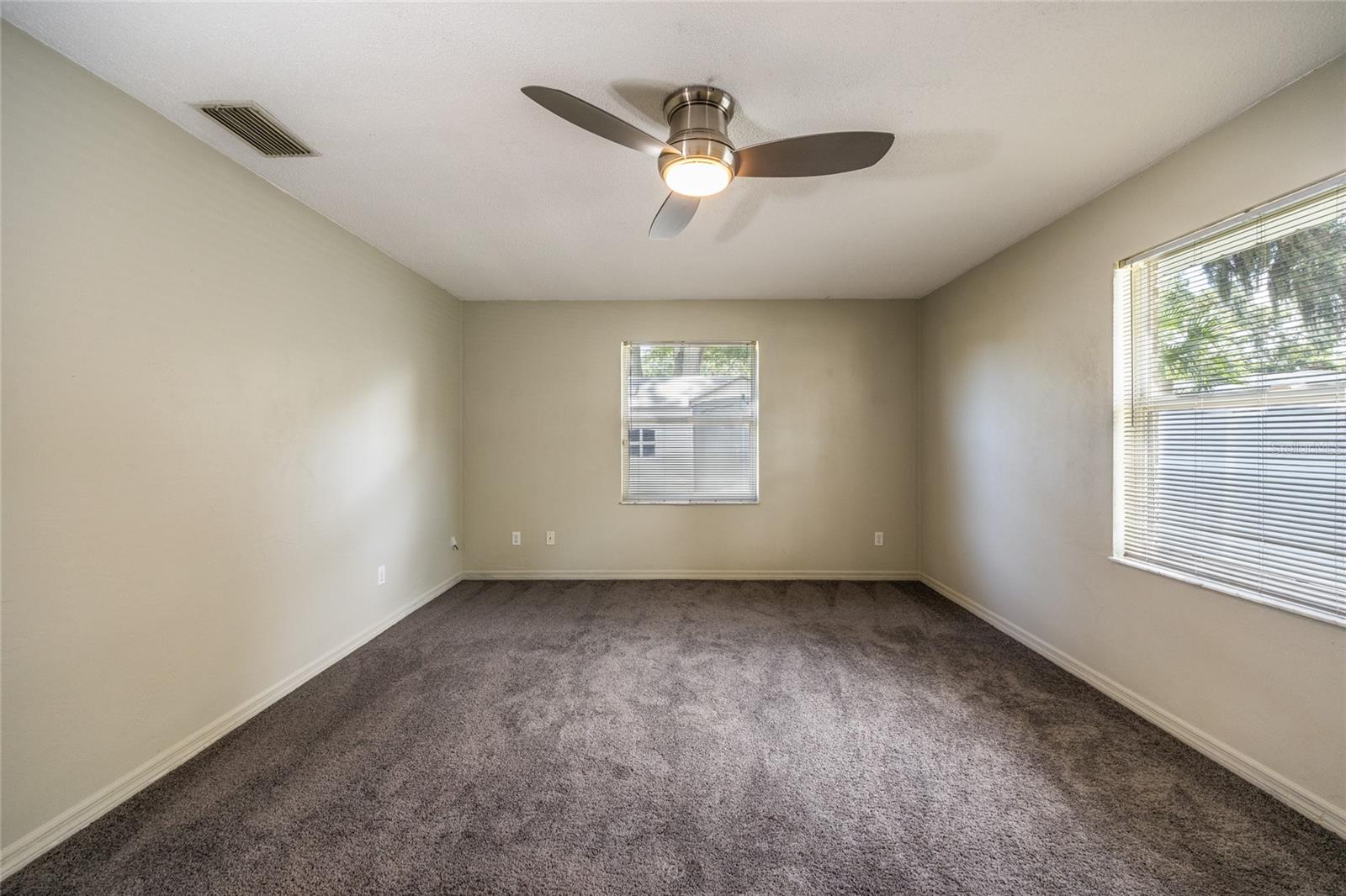 DEEP FOREST - Residential Lease