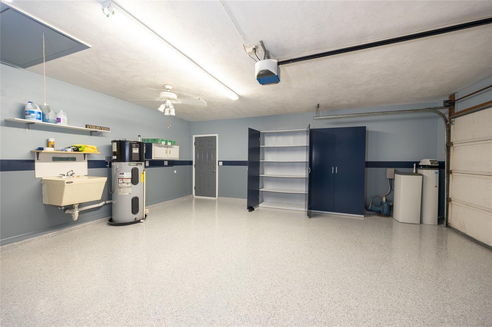 DEEP FOREST - Residential Lease