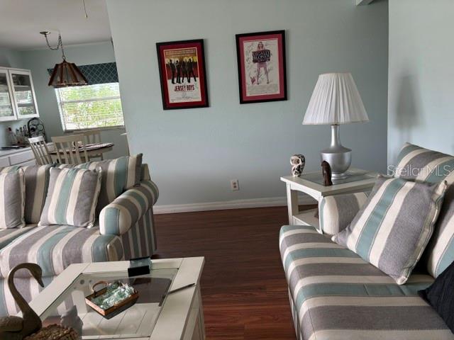 CAMBRIDGE I CONDO - Residential