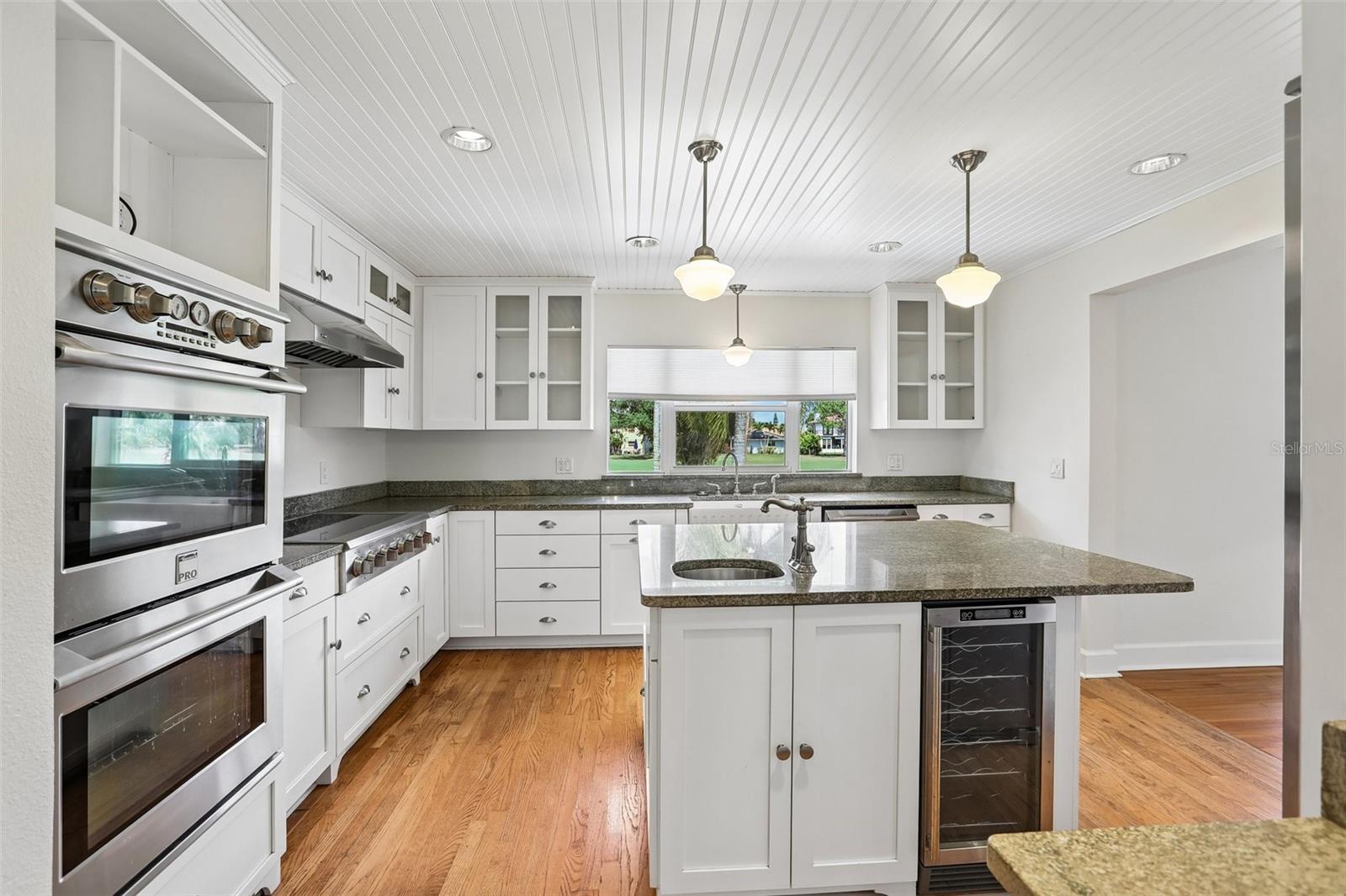 SEMINOLE LAKE GOLF & - Residential