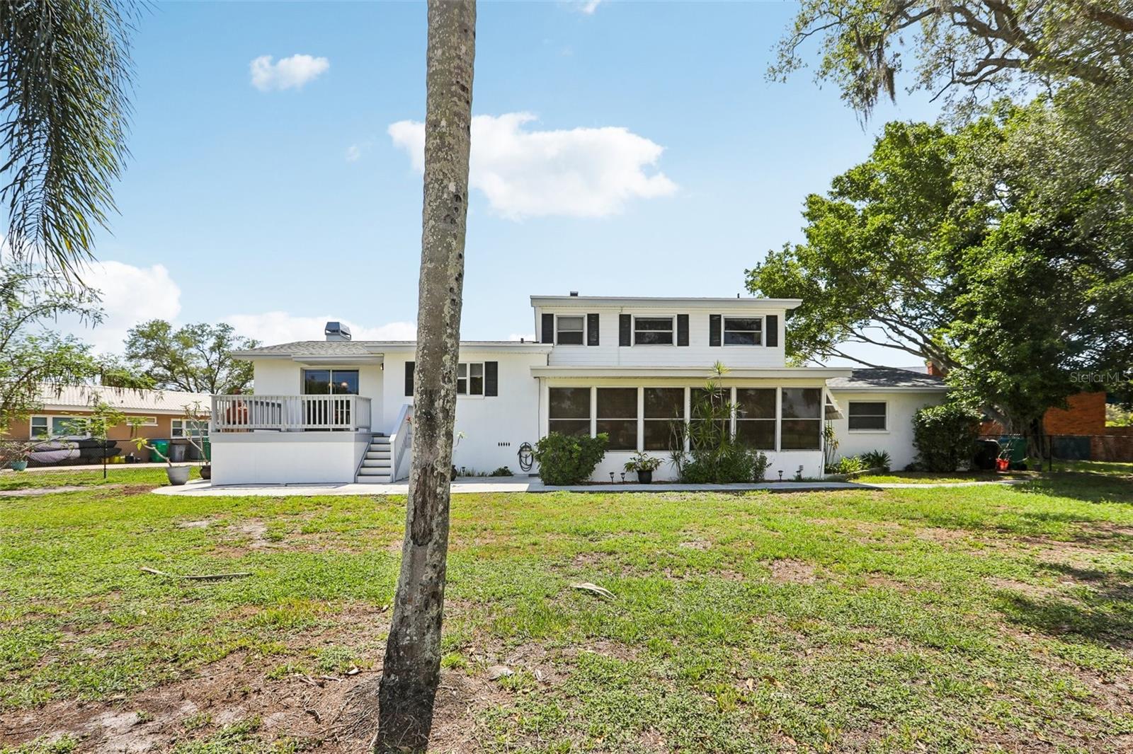 SEMINOLE LAKE GOLF & - Residential