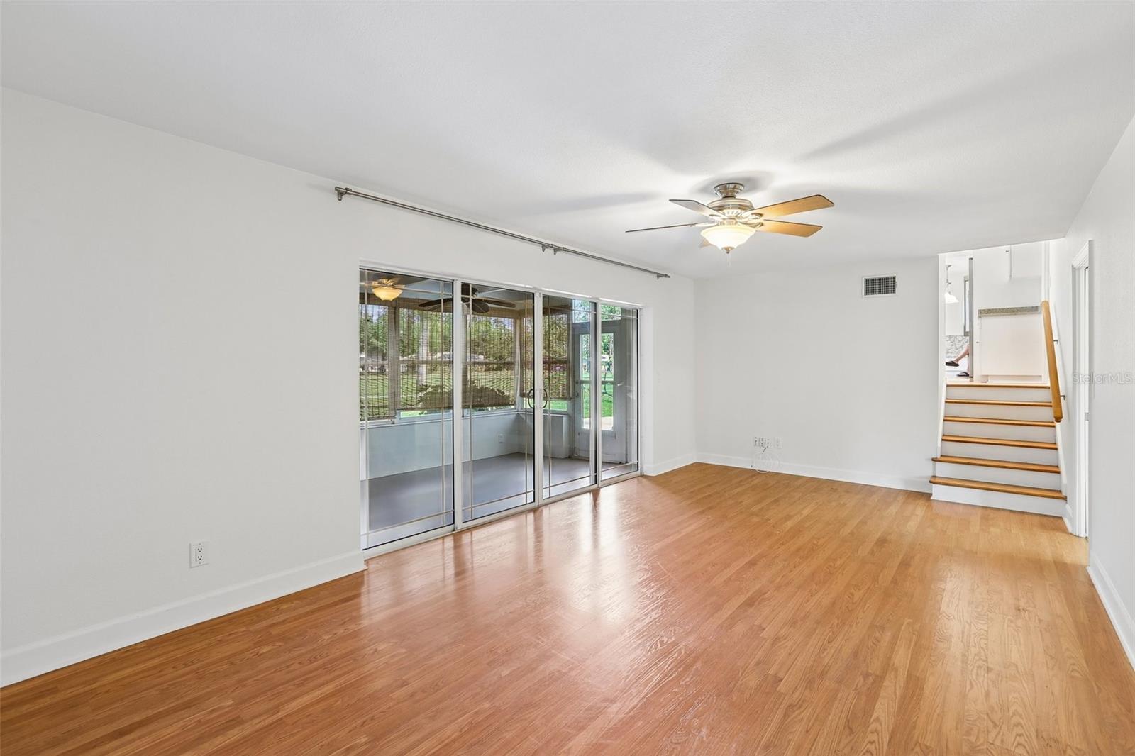 SEMINOLE LAKE GOLF & - Residential