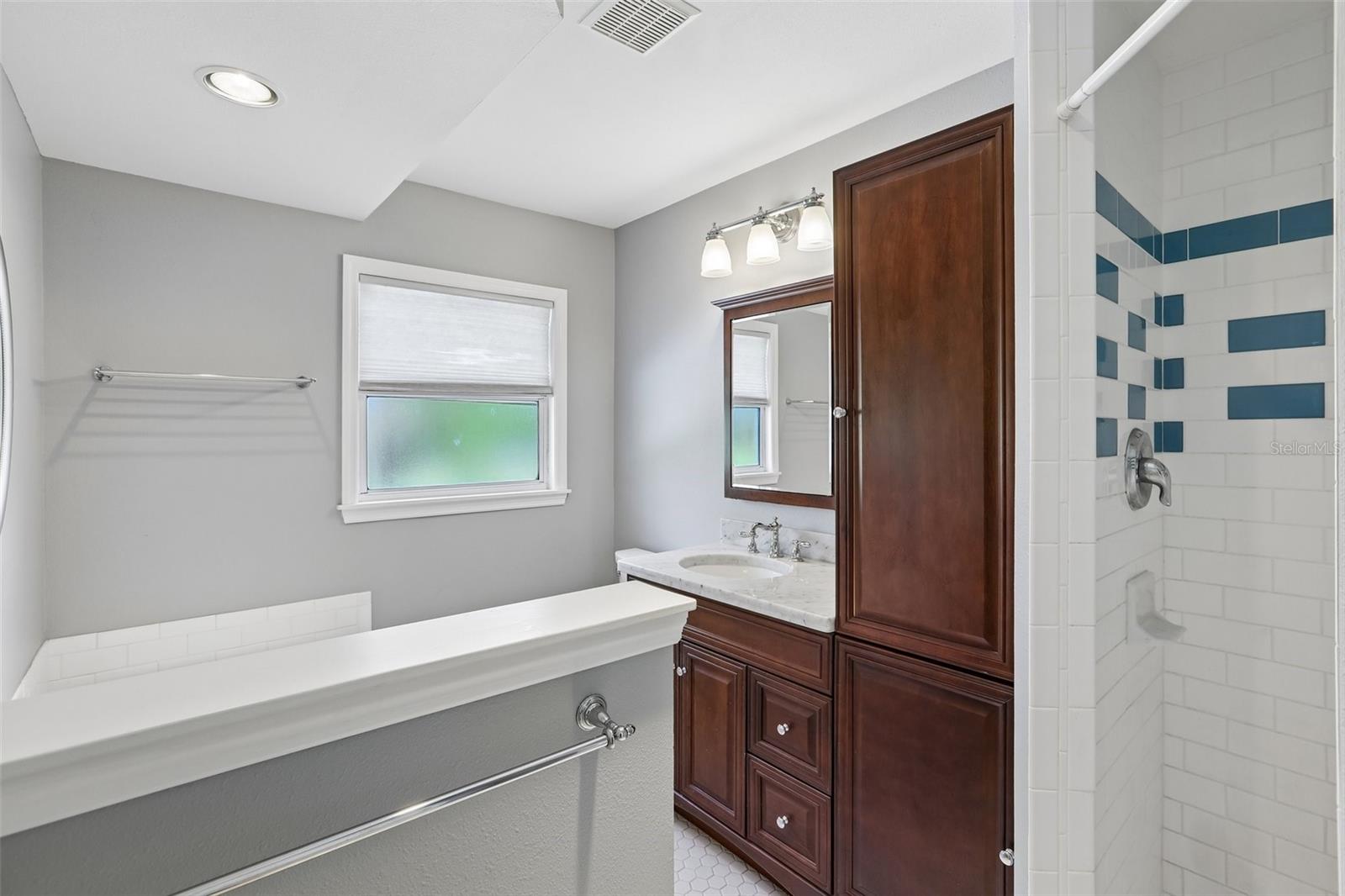 SEMINOLE LAKE GOLF & - Residential