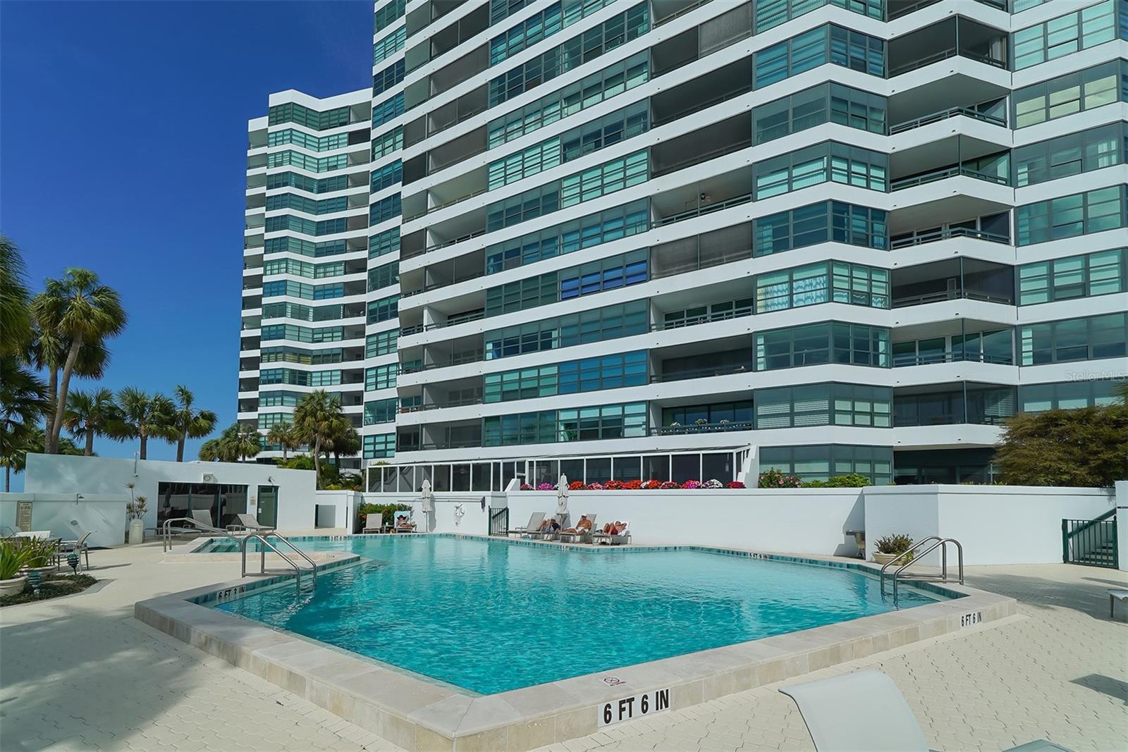 CONDO ON THE BAY TOWER II - Residential
