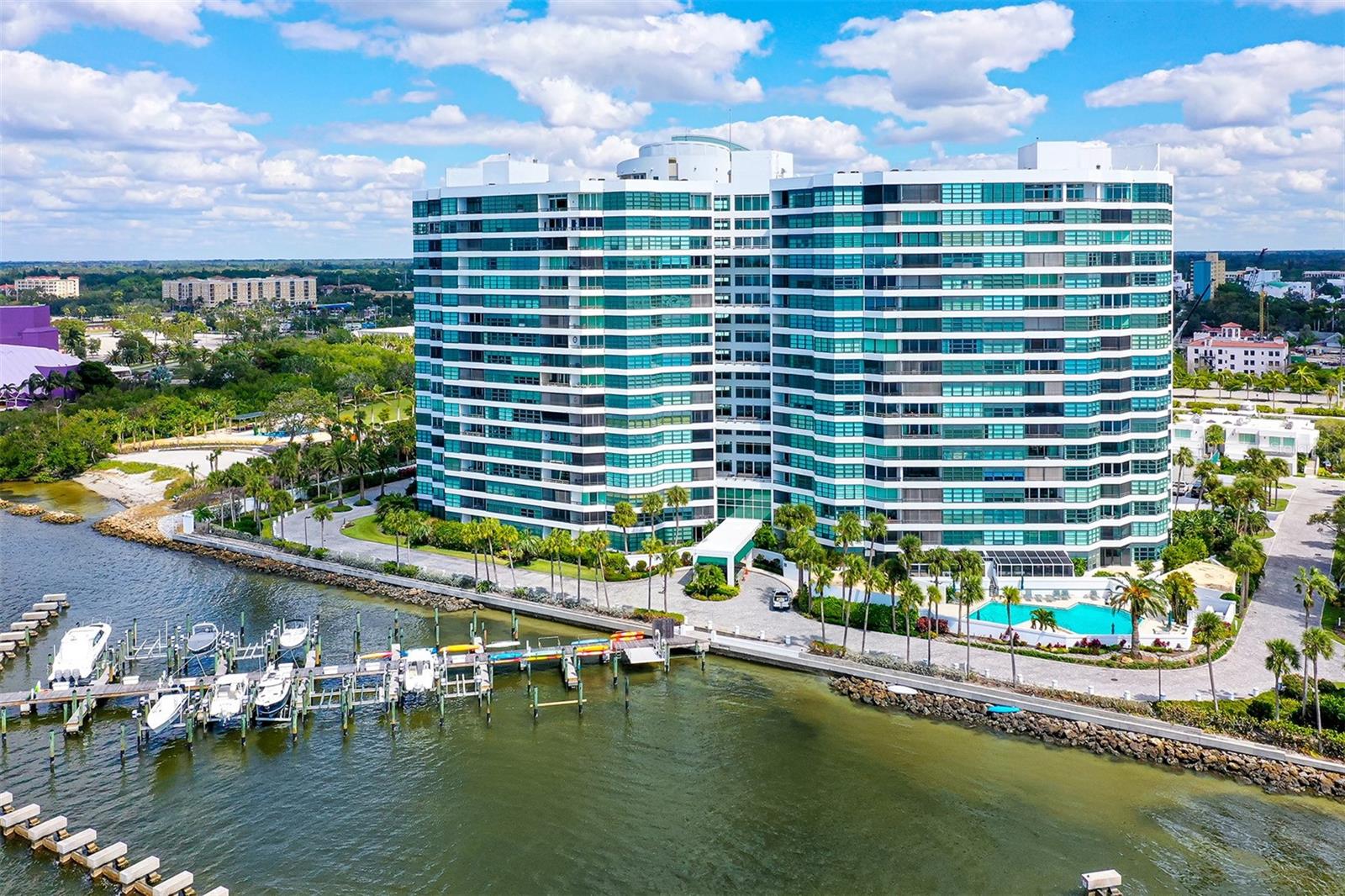 CONDO ON THE BAY TOWER II - Residential