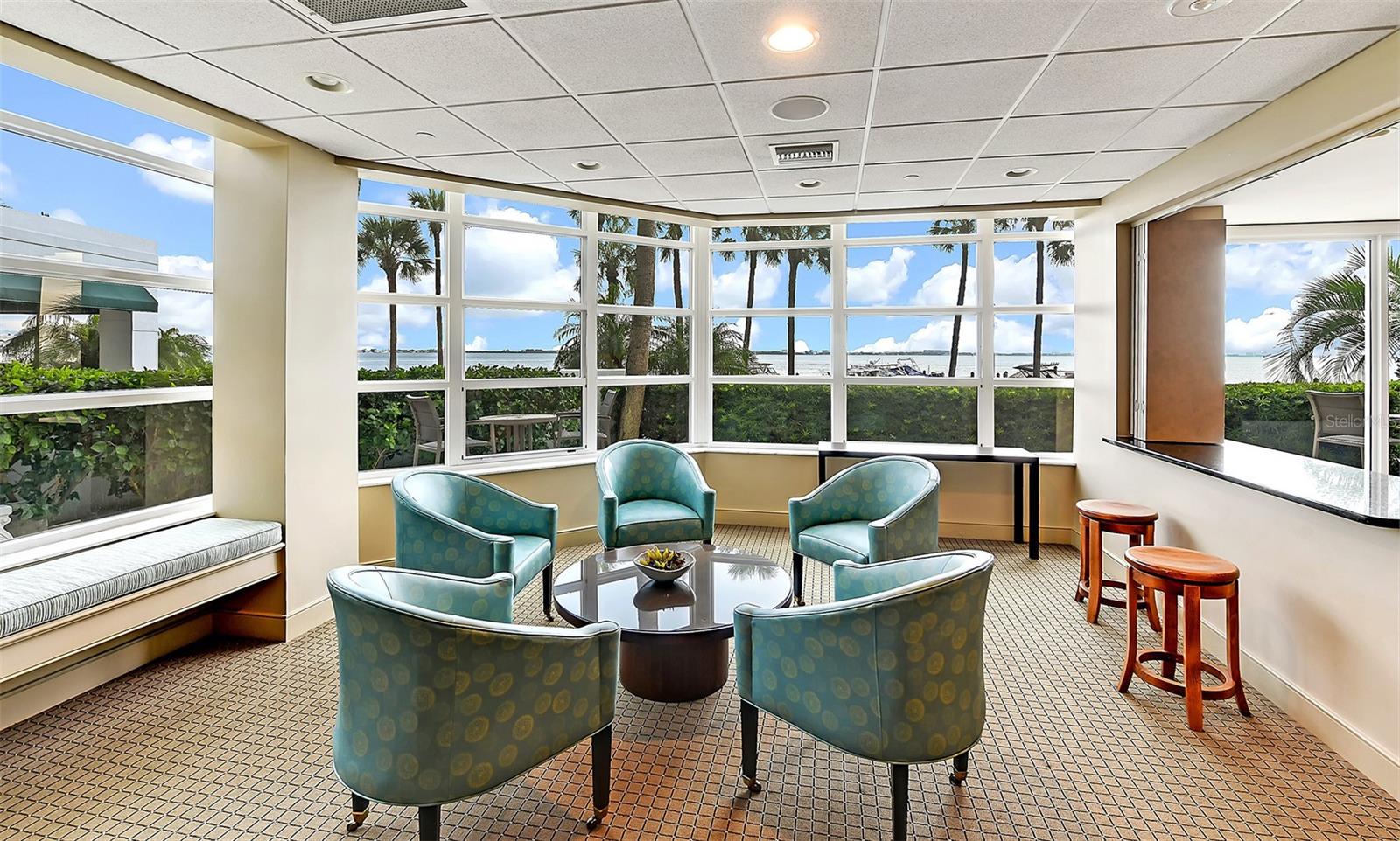 CONDO ON THE BAY TOWER II - Residential