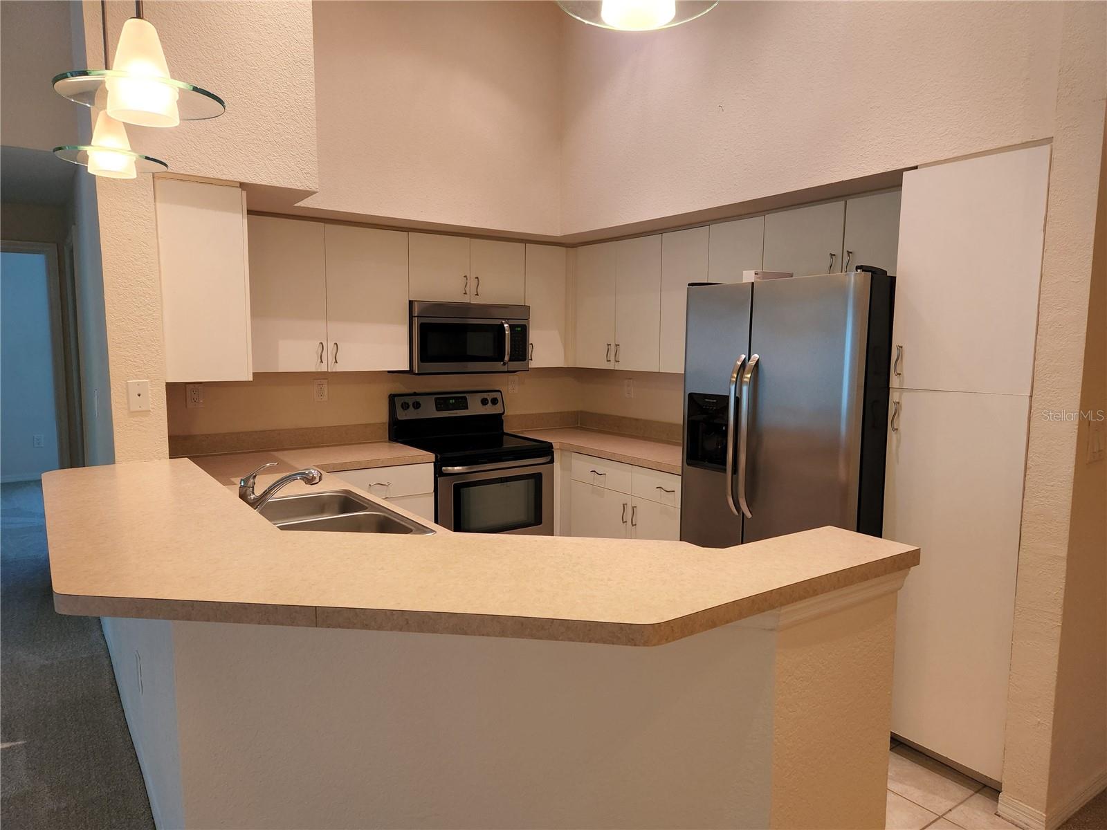 BELLA VILLINO VI - Residential Lease