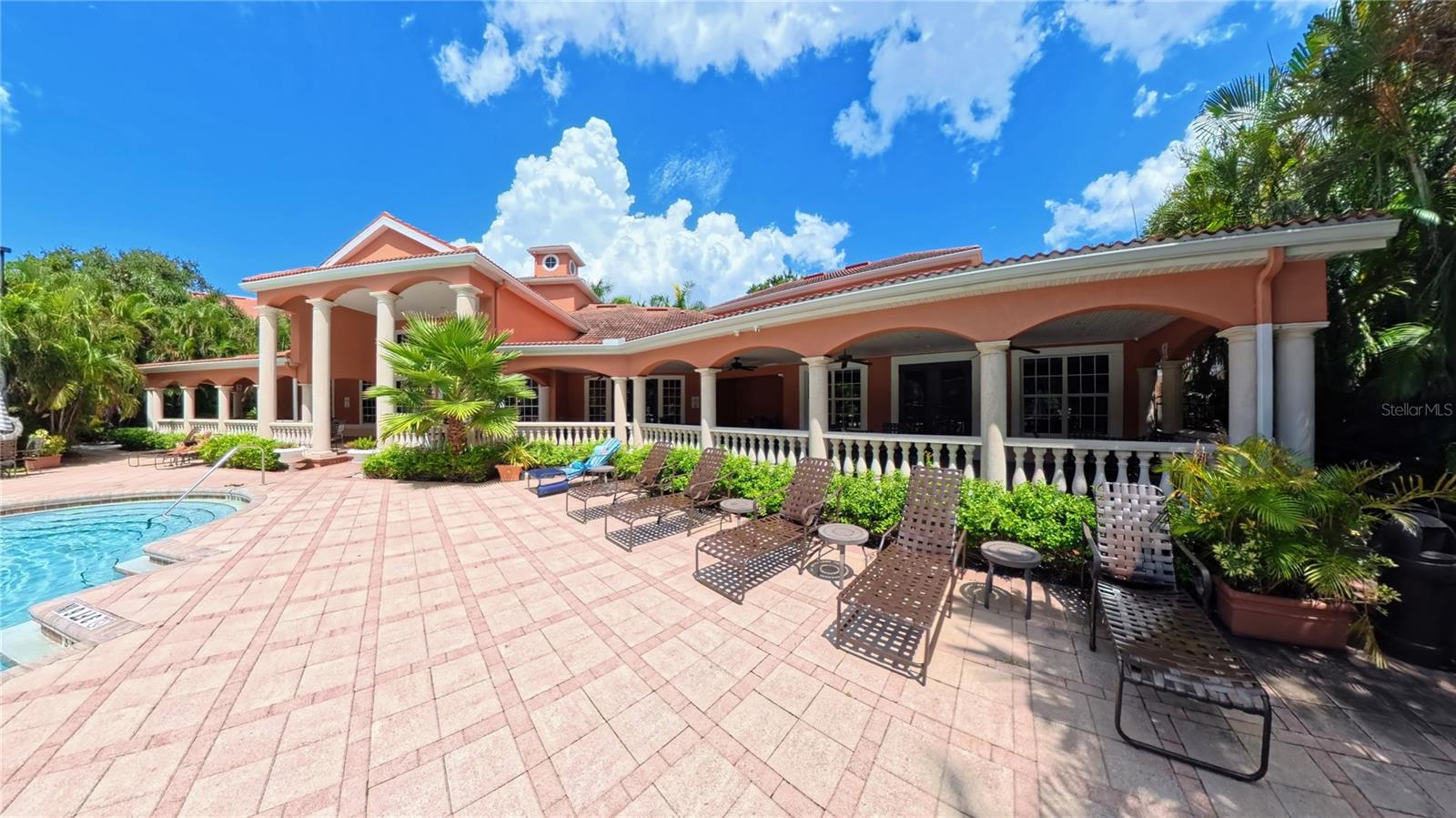 BELLA VILLINO VI - Residential Lease