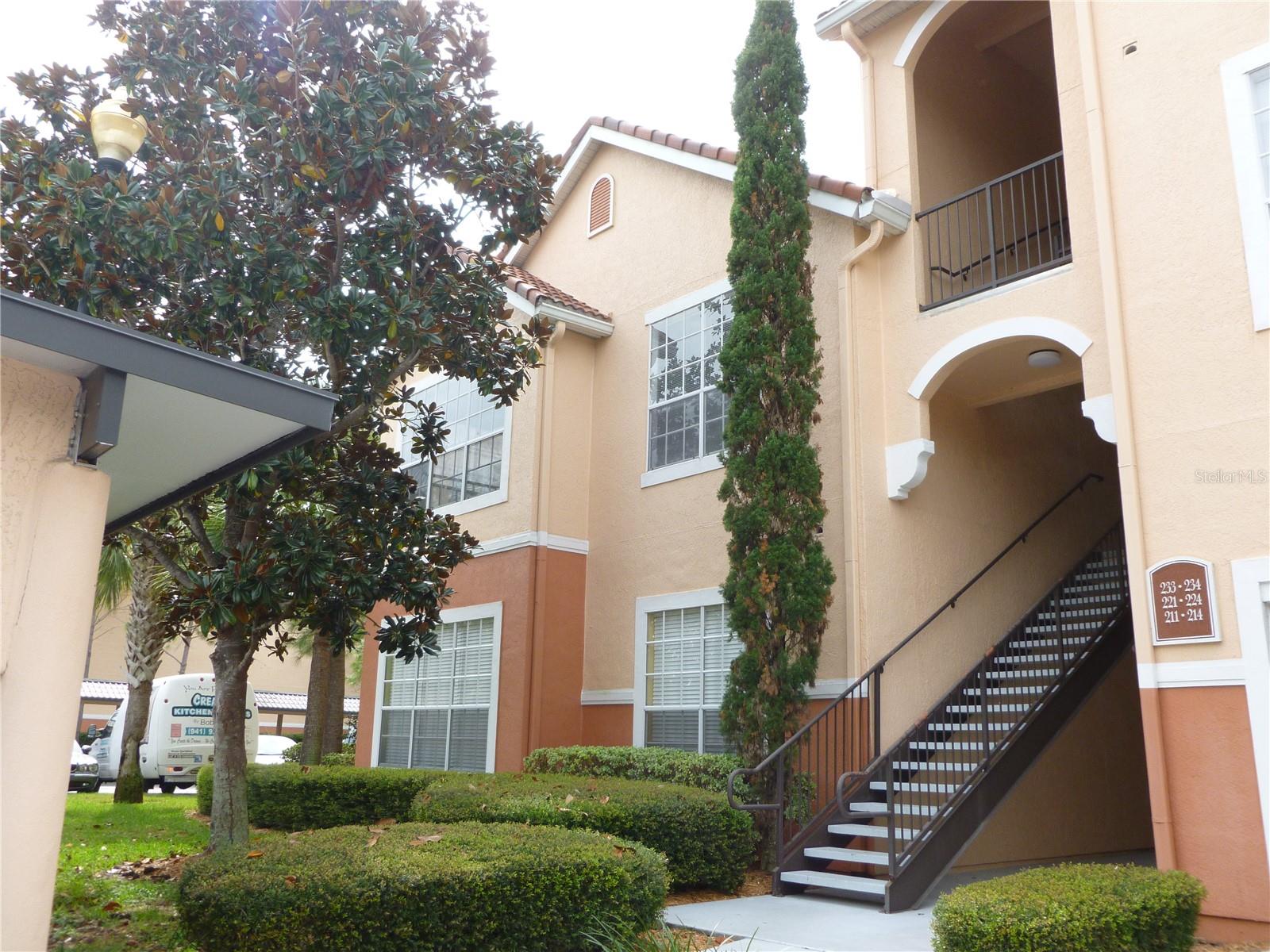 BELLA VILLINO VI - Residential Lease
