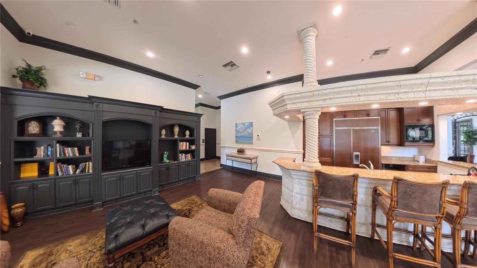 BELLA VILLINO VI - Residential Lease