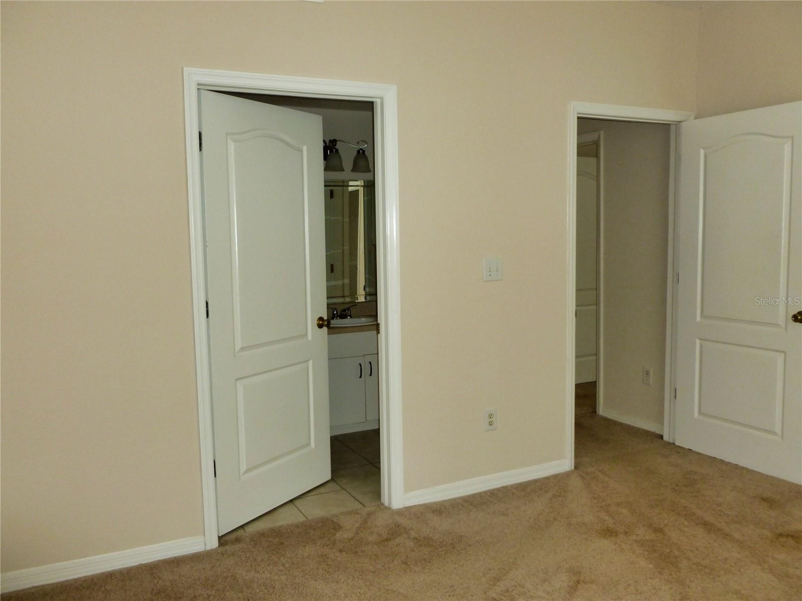 BELLA VILLINO VI - Residential Lease