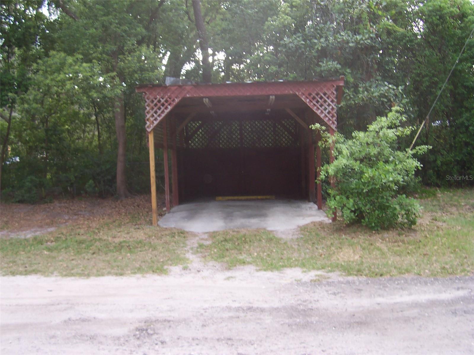 VILLAGE GROVE 1 - Residential