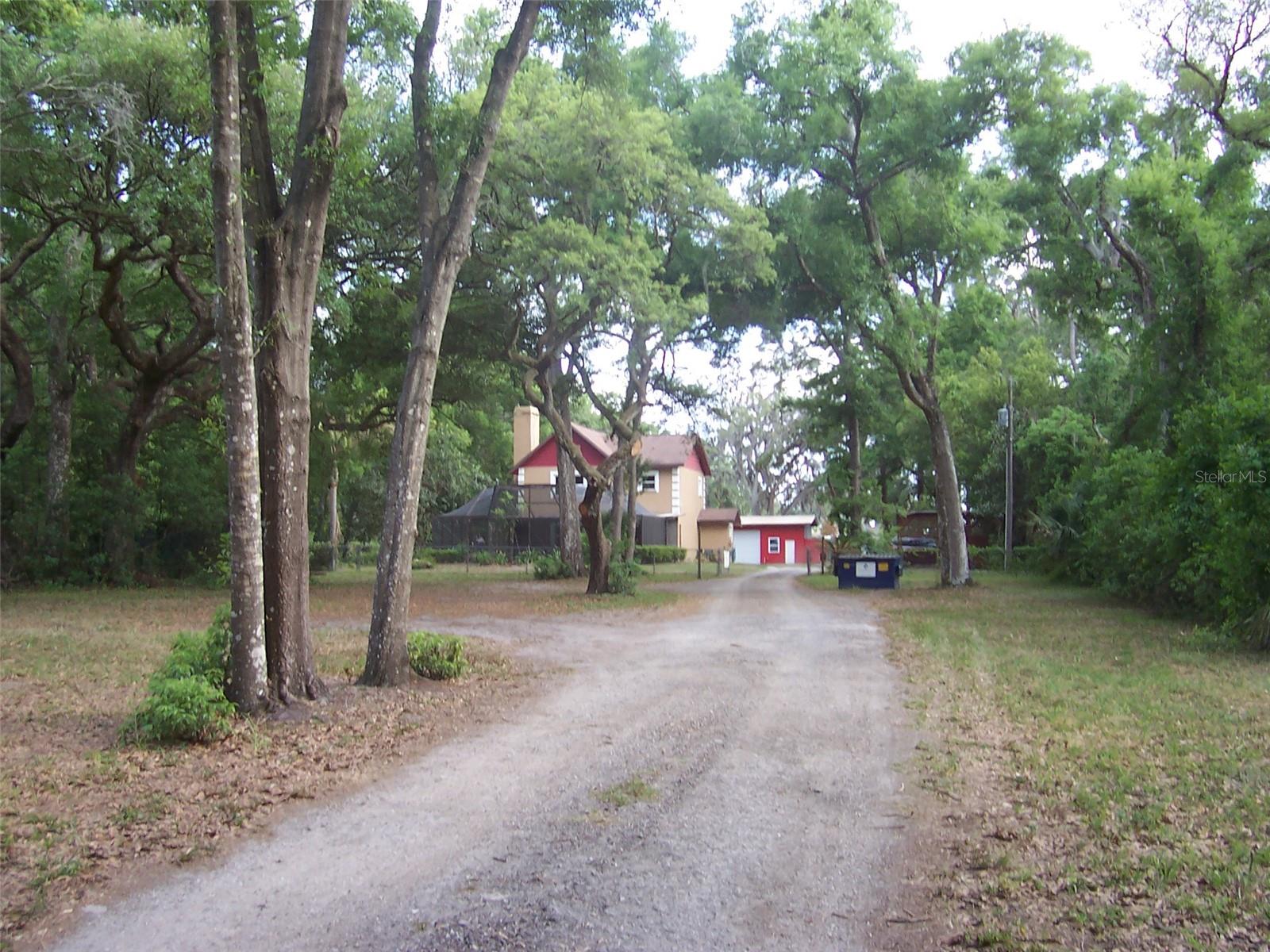 VILLAGE GROVE 1 - Residential