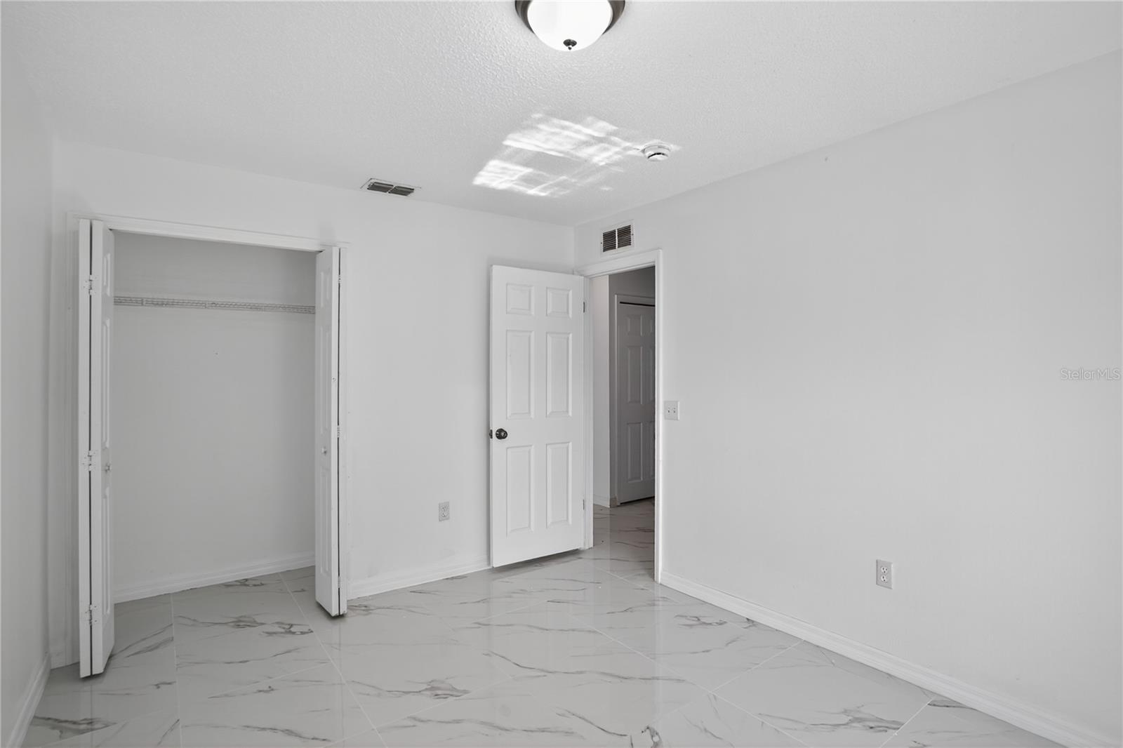 POINCIANA VILLAGE 5 NBHD 1 - Residential Lease