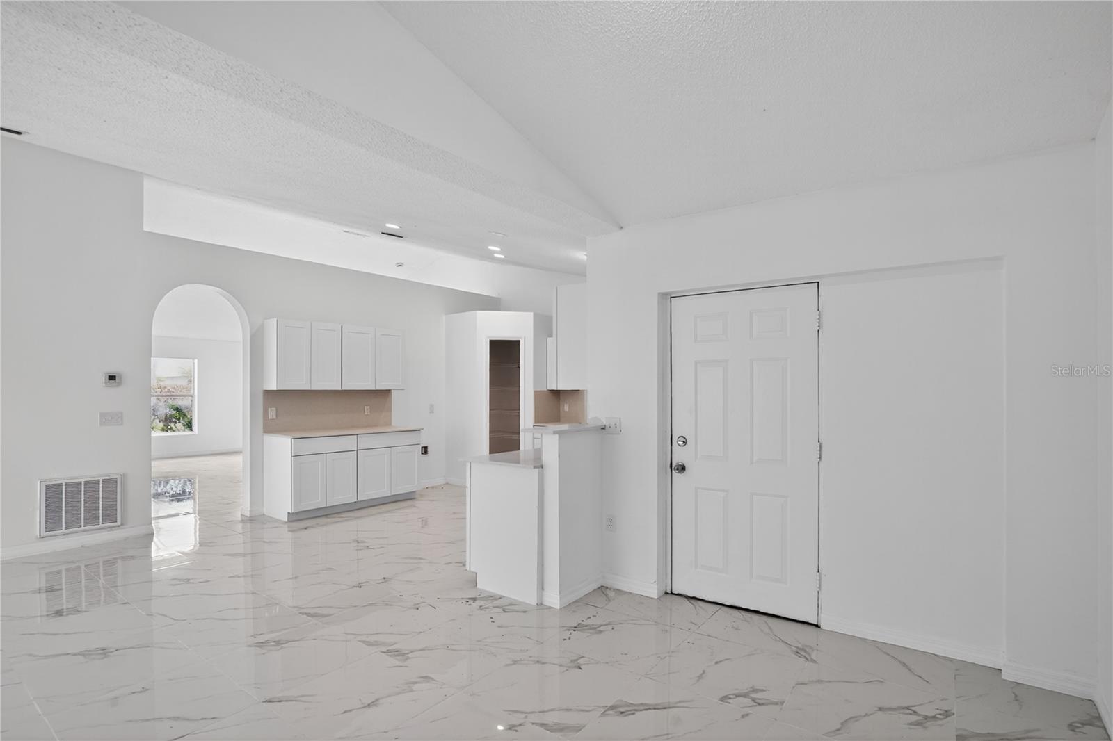 POINCIANA VILLAGE 5 NBHD 1 - Residential Lease