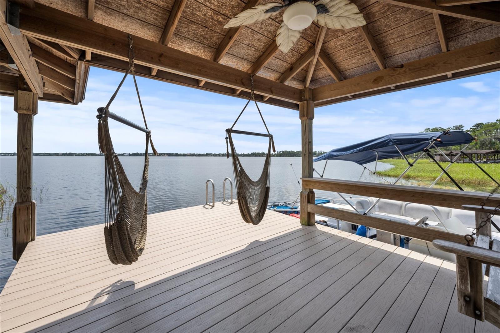 CYPRESS SHORES - Residential