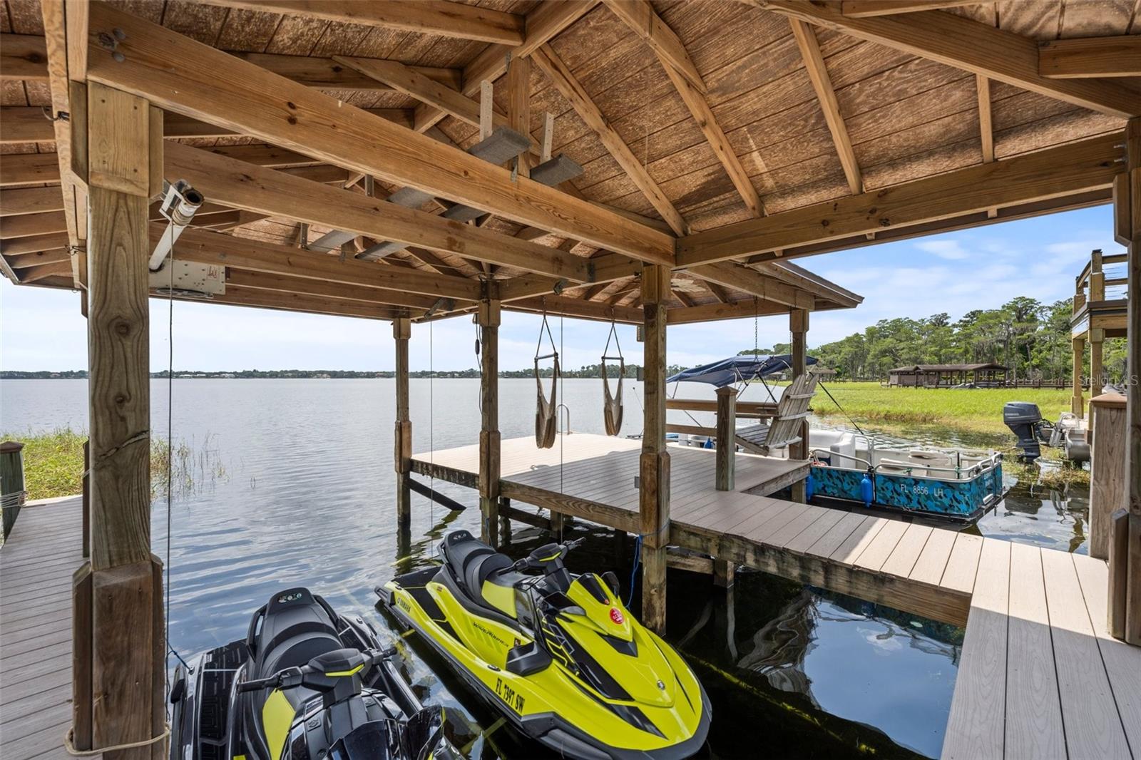 CYPRESS SHORES - Residential