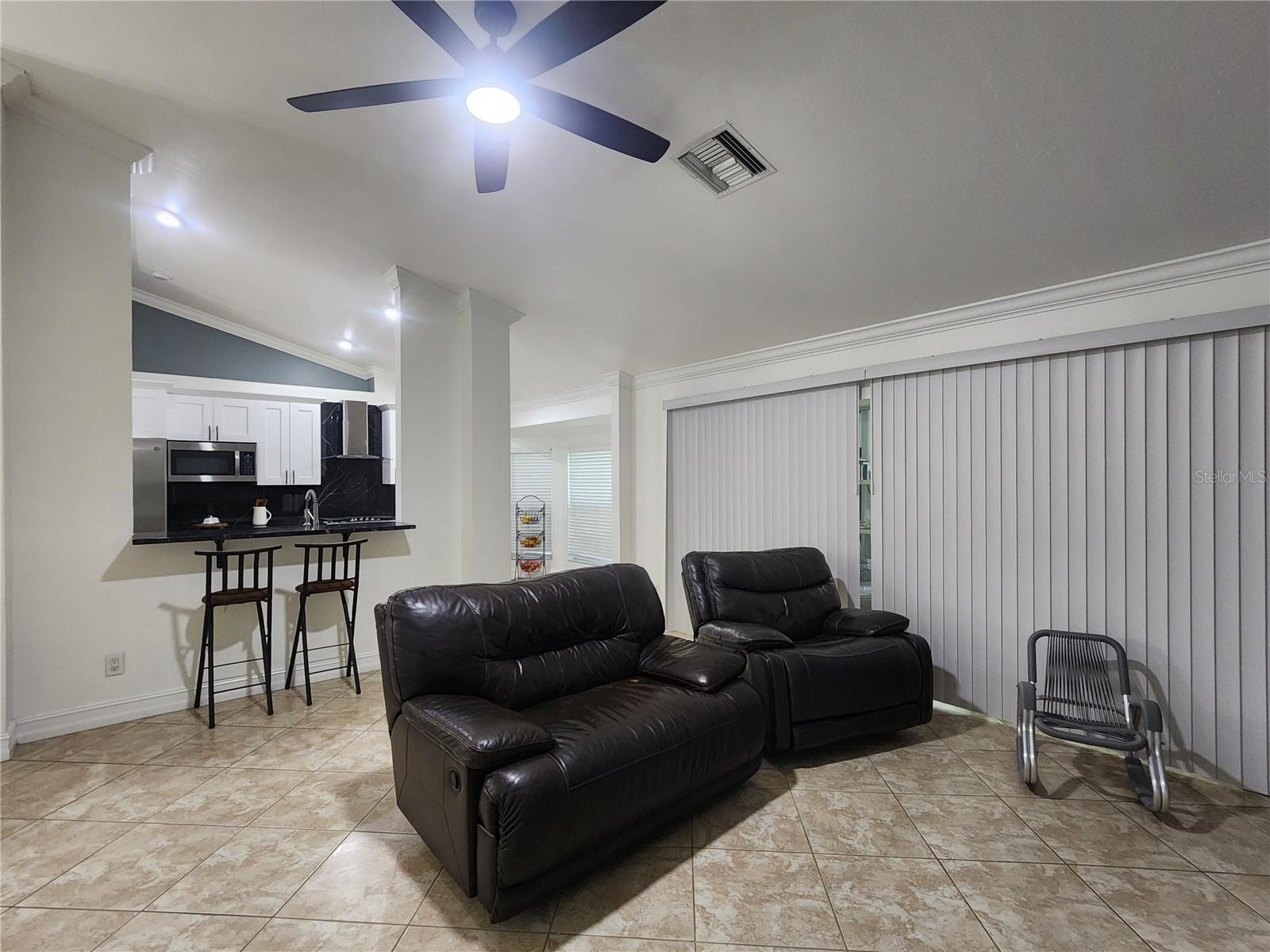 GOLDEN GATE ESTATE UNIT 13 - Residential