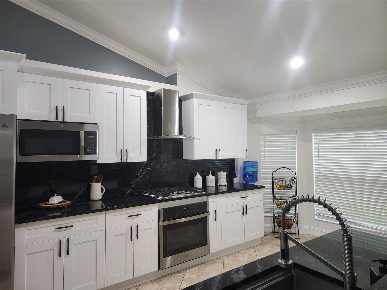 GOLDEN GATE ESTATE UNIT 13 - Residential