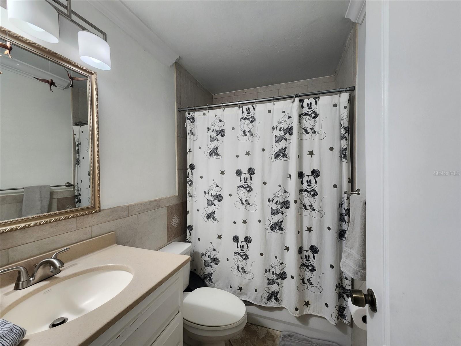 GOLDEN GATE ESTATE UNIT 13 - Residential