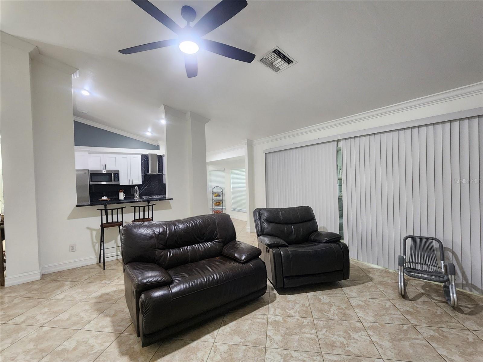GOLDEN GATE ESTATE UNIT 13 - Residential