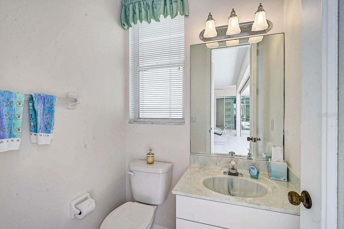 CALUSA LAKES - Residential
