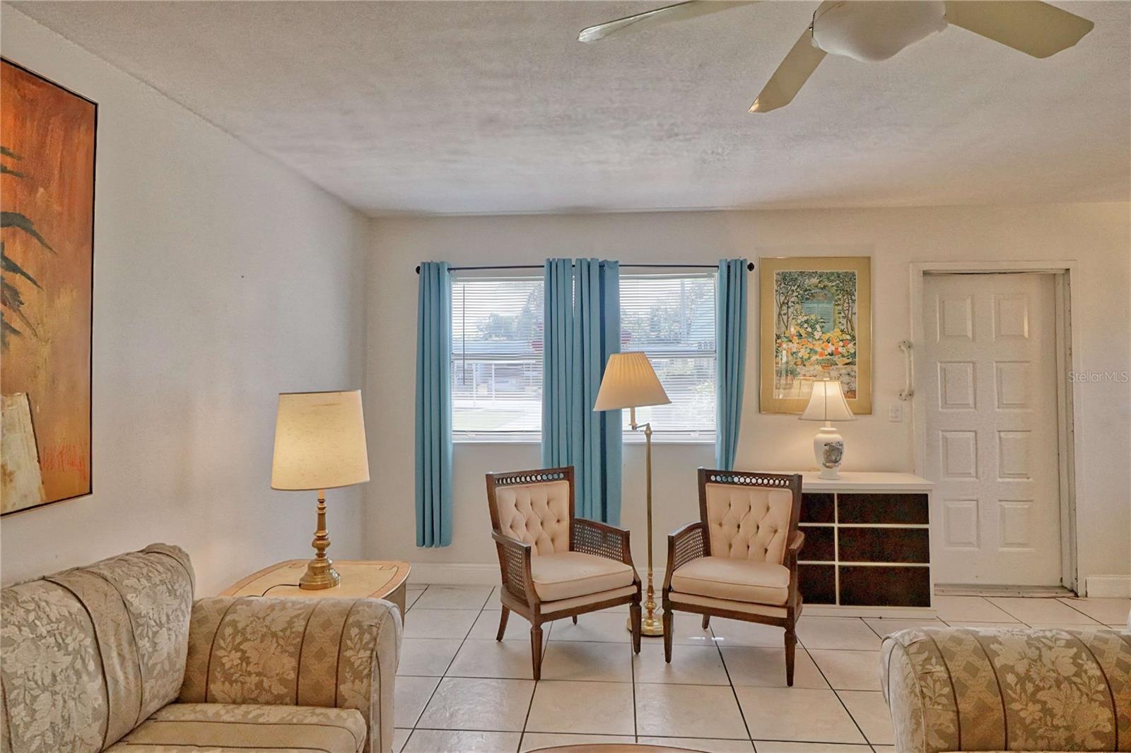 CAMBRIDGE I CONDO - Residential