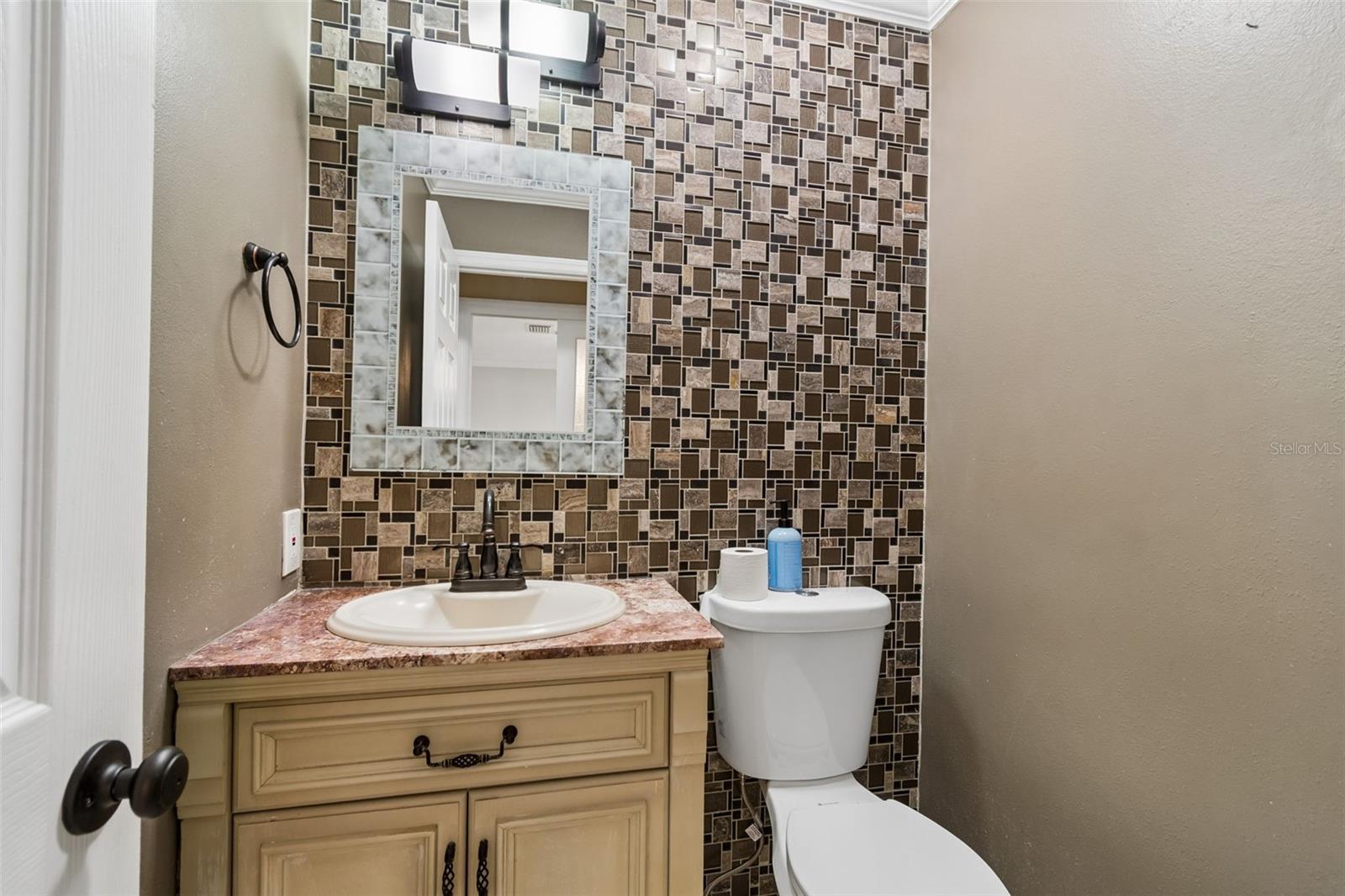 CHEVY CHASE CONDO - Residential