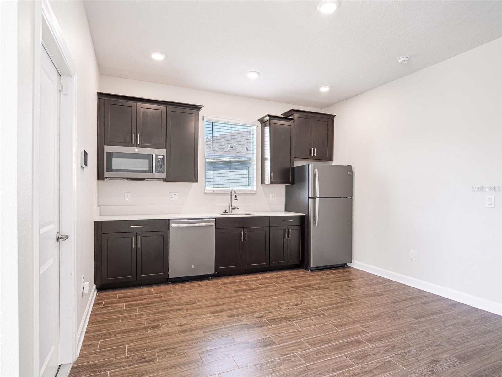DRAYTON-PRESTON WOODS/PROVIDEN - Residential