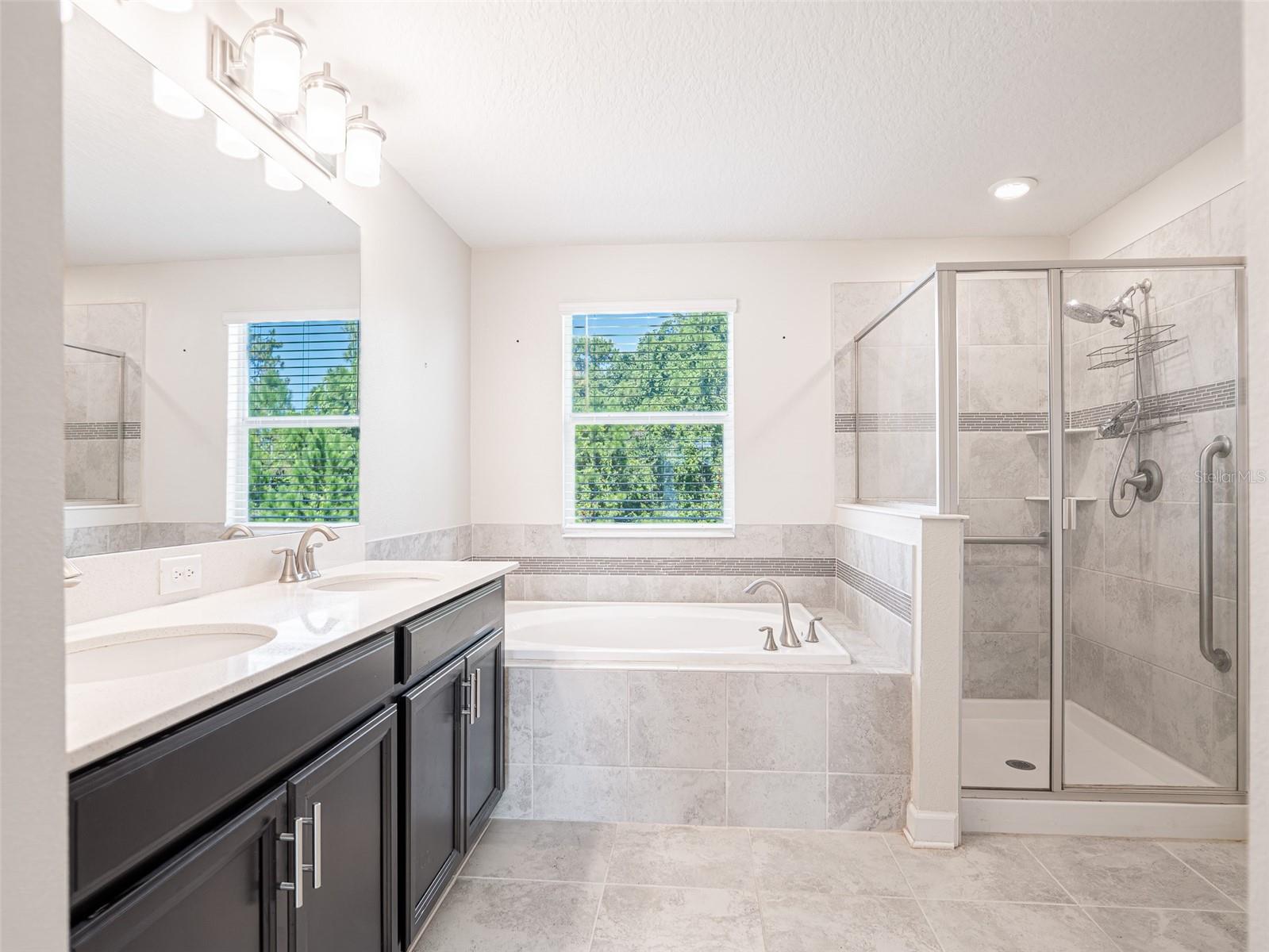 DRAYTON-PRESTON WOODS/PROVIDEN - Residential