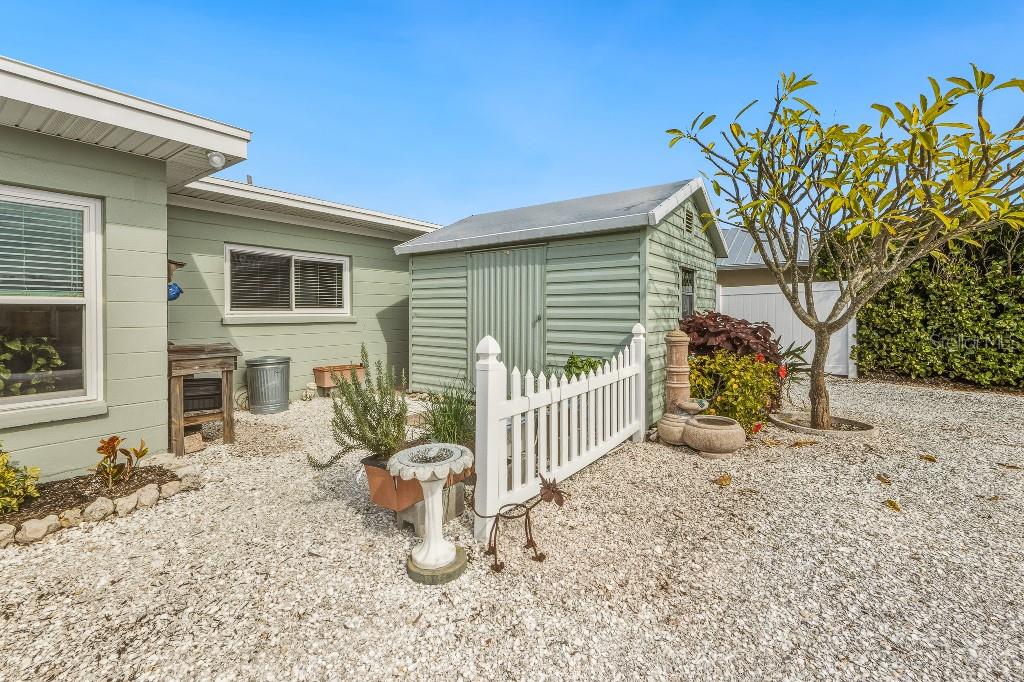 BAY PALMS ADD - Residential