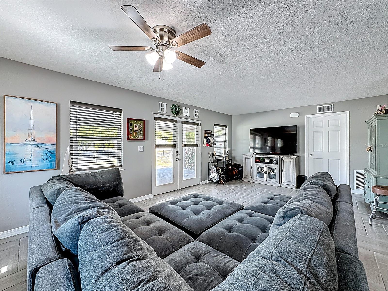 ENGLISH - Residential Lease