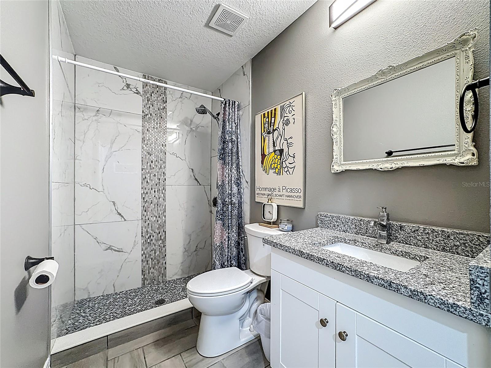 ENGLISH - Residential Lease