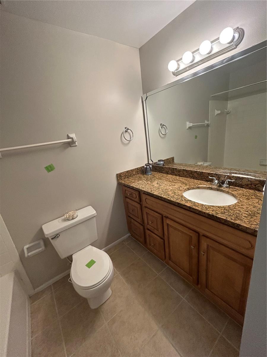 OXFORD SQUARE CONDO - Residential