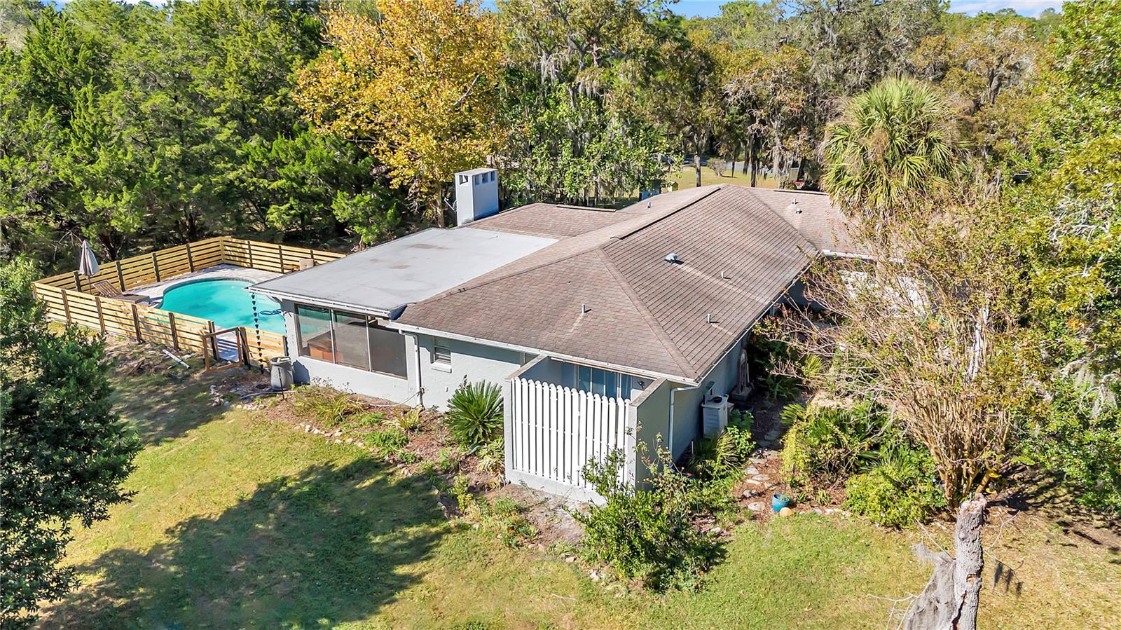 VILLAGE OF RAINBOW SPRINGS - Residential Lease