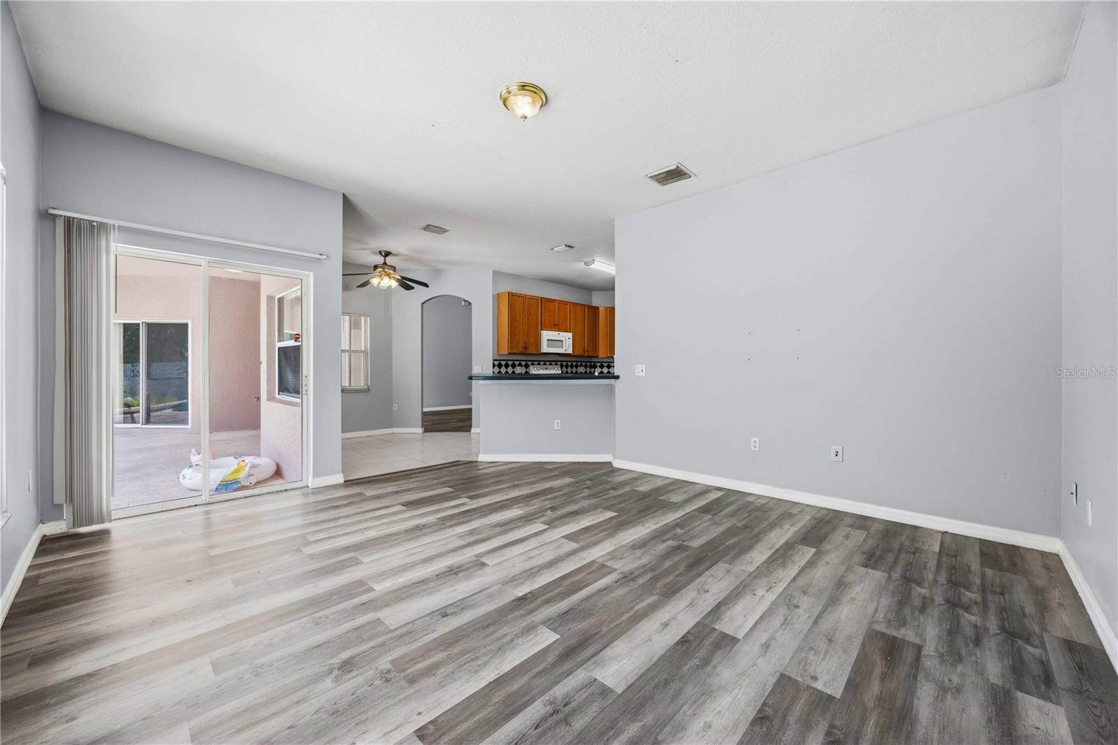 BRIGHTON LAKES PH 1 - Residential