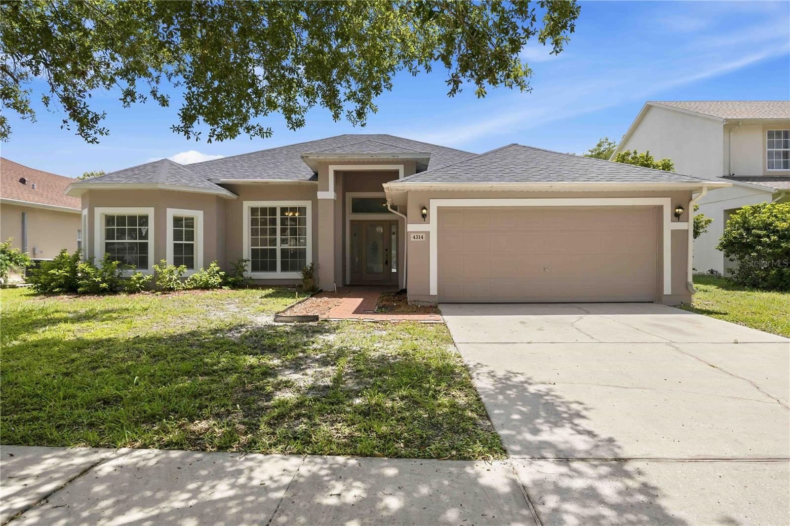 BRIGHTON LAKES PH 1 - Residential