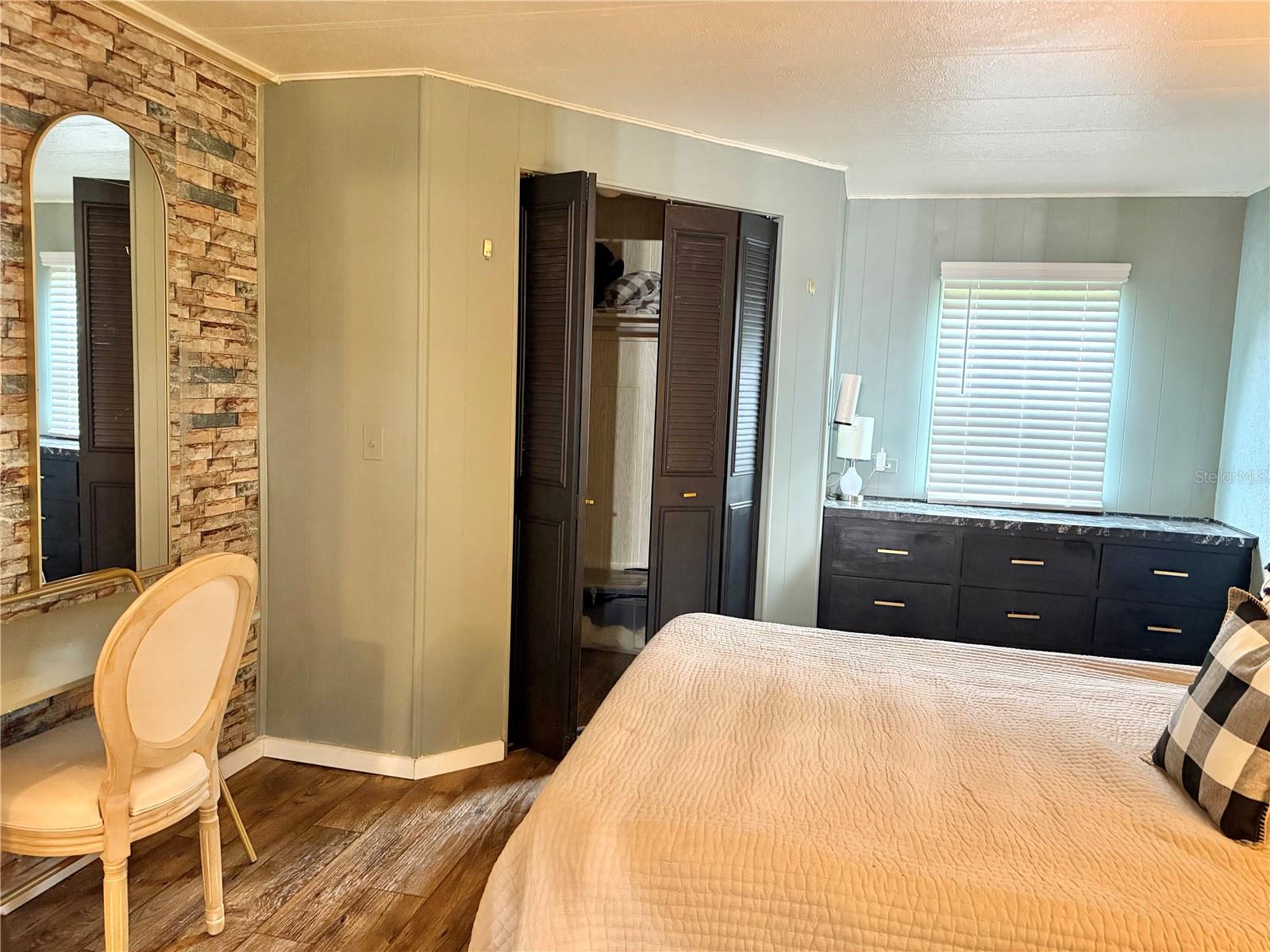 HIGH POINT MH SUB UN 1 - Residential